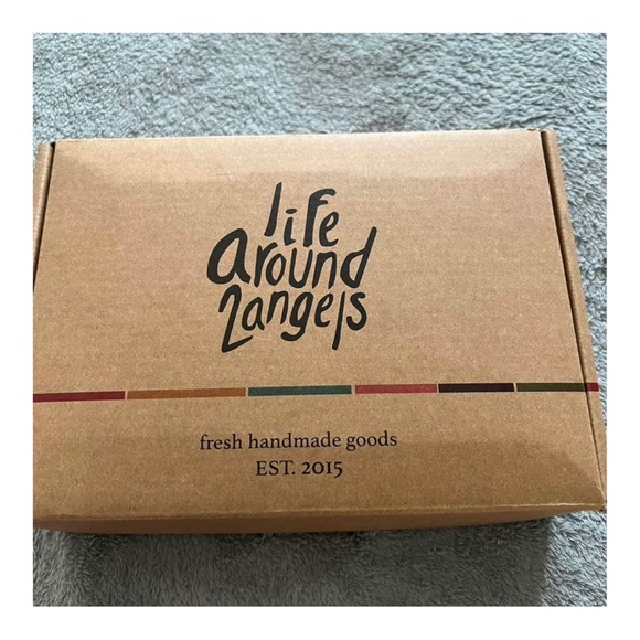 Life Around 2 Angels Bath Bomb Set - Picture 3 of 4